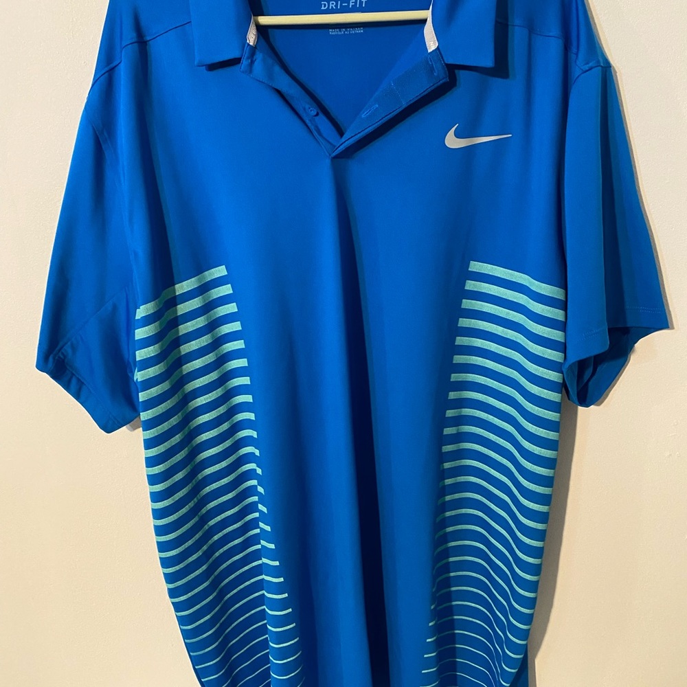 NIKE GOLF Dri-fit Polo. Short Sleeve